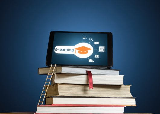 Online Learning vs. Traditional Classrooms: What’s Right for You?